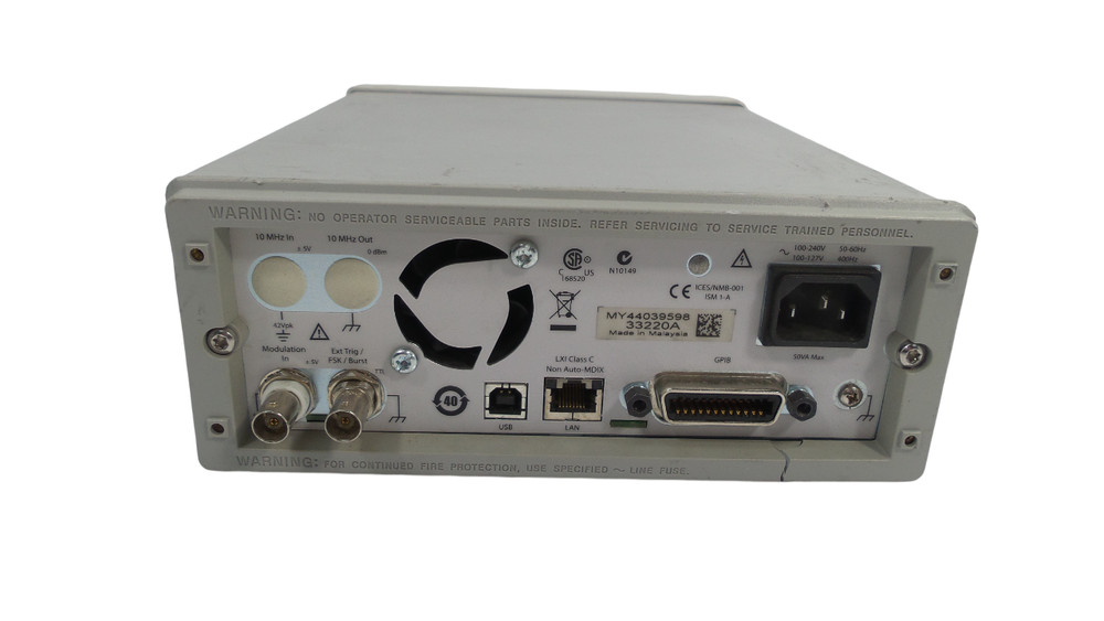 Agilent 33220A 20MHz Function / Arbitrary Waveform Generator - Free Shipping