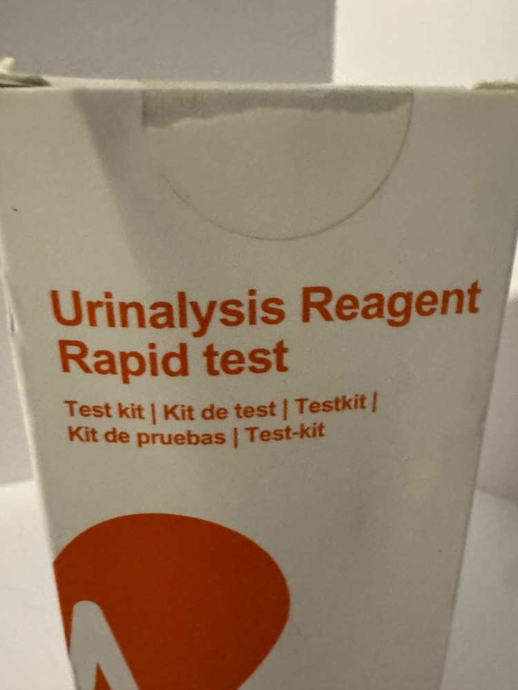 URINALYSIS REAGENT RAPID TESTKIT- 100 X TEST STRIPS - 1 PACKAGE INSERT SEALED