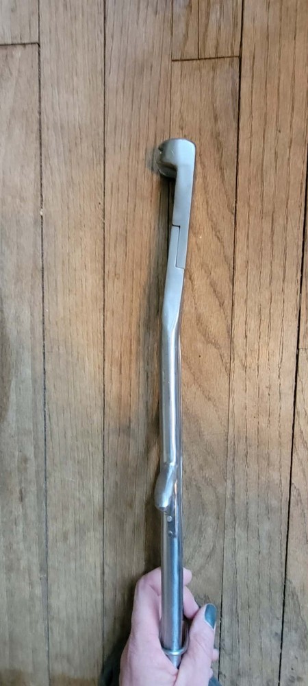 Kelly's equine cap extractor