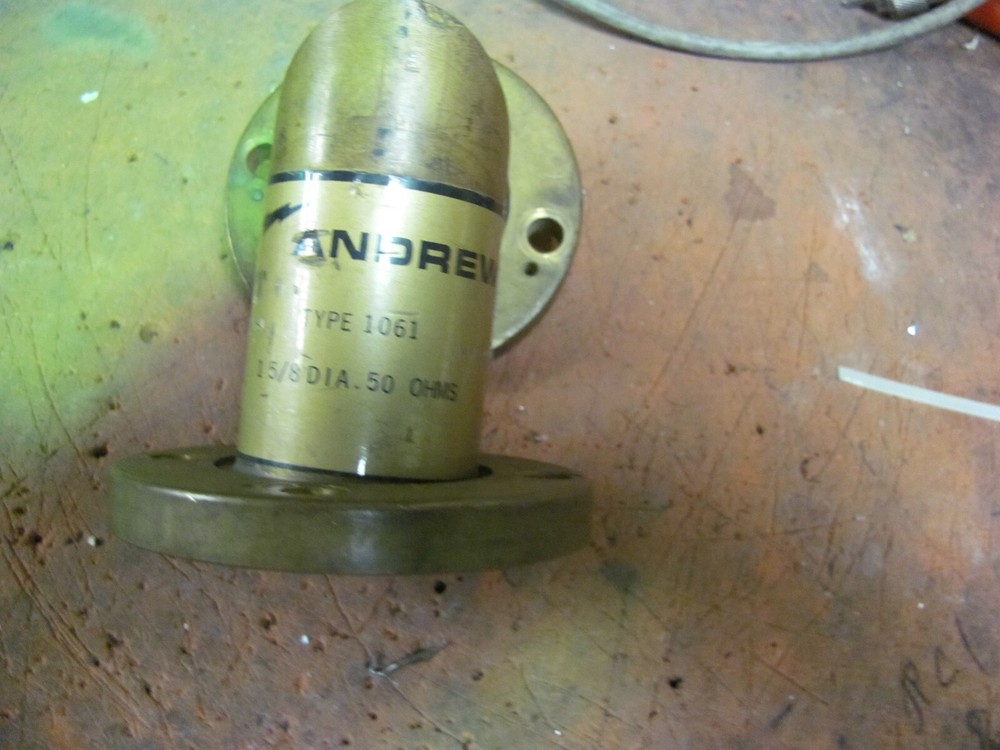 ANDREW BRASS COPPER 90 DEGREE ELBOW 1 5/8 D CONNECTOR TYPE 1061 50 OHMS