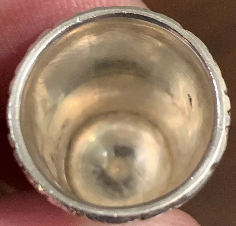 1887 Hallmarked Birmingham, England, Sterling Thimble