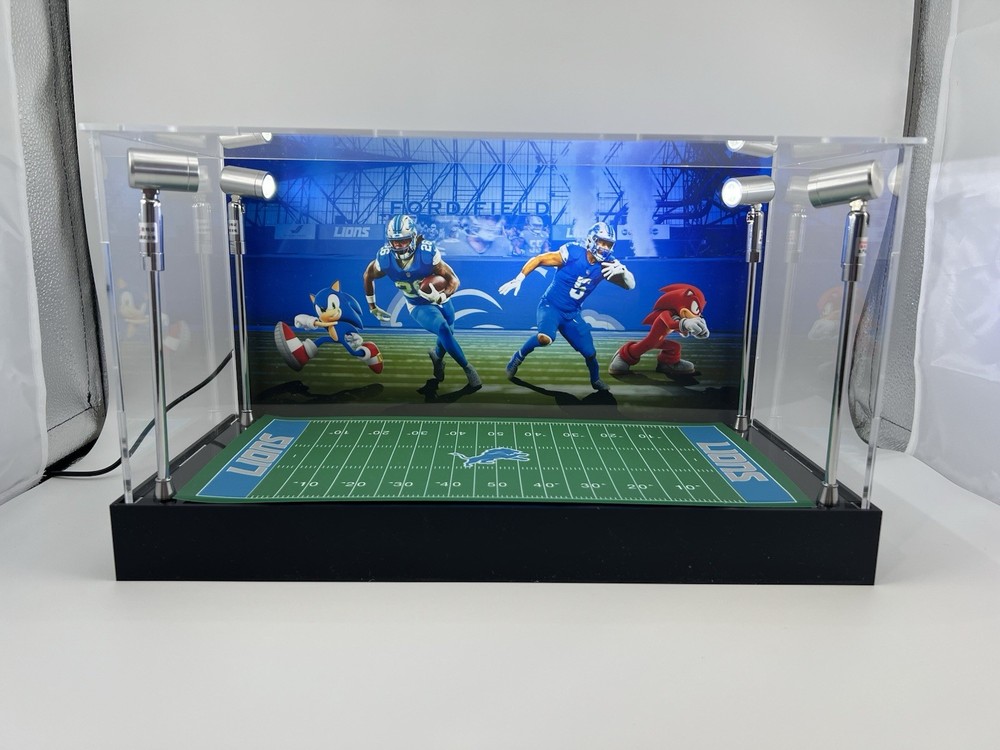 Gibbs Montgomery Sonic Knuckles Lions 2 Mini Helmet  Display Case W/ LED Lights
