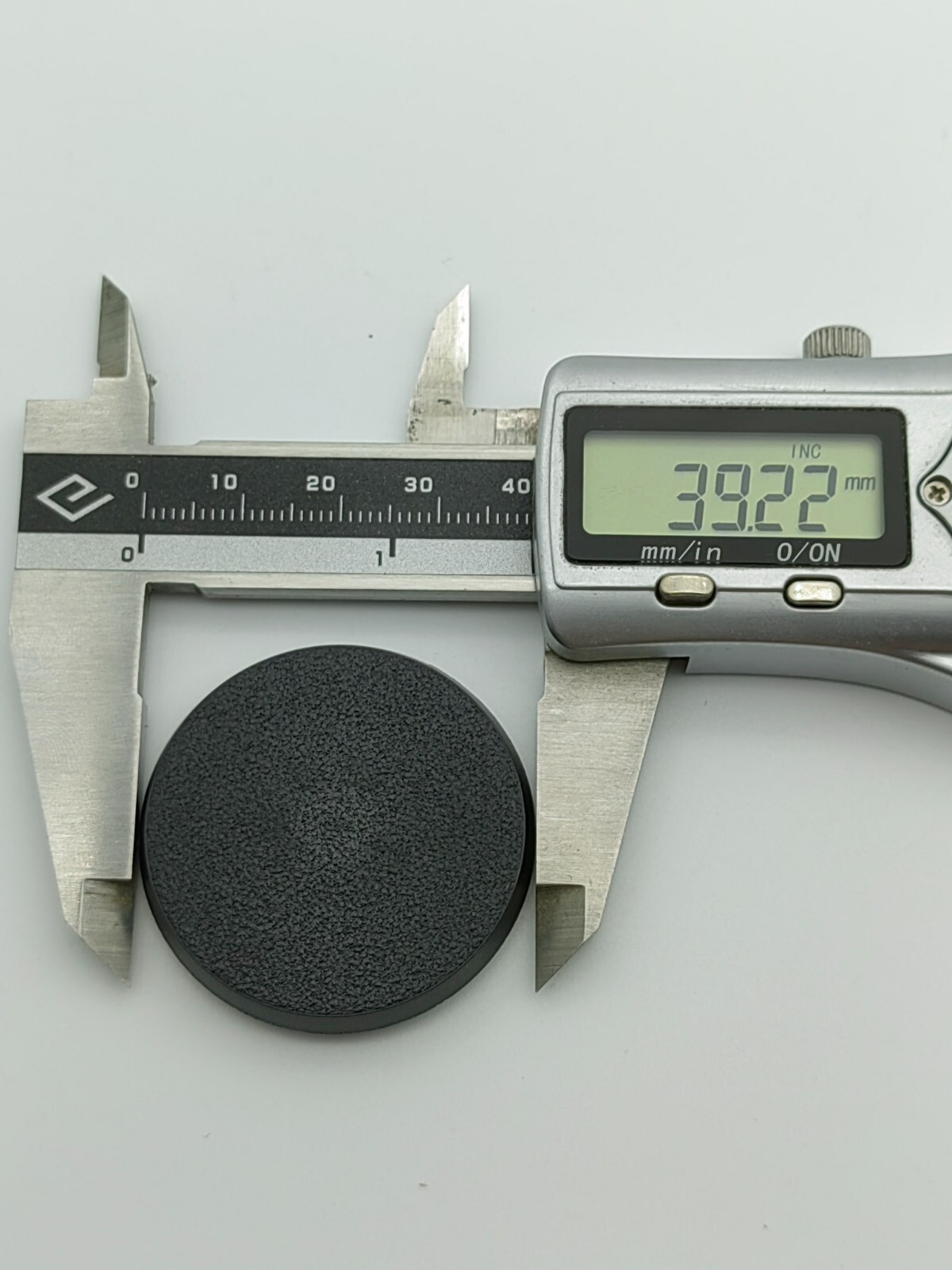 Lot Of 20 40mm Round Bases Used For Warhammer 40k & AoS Games Workshop Bitz