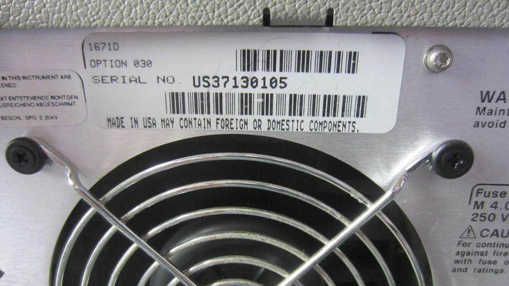 HP 1671D Deep Memory Logic Analyzer (Option 030)