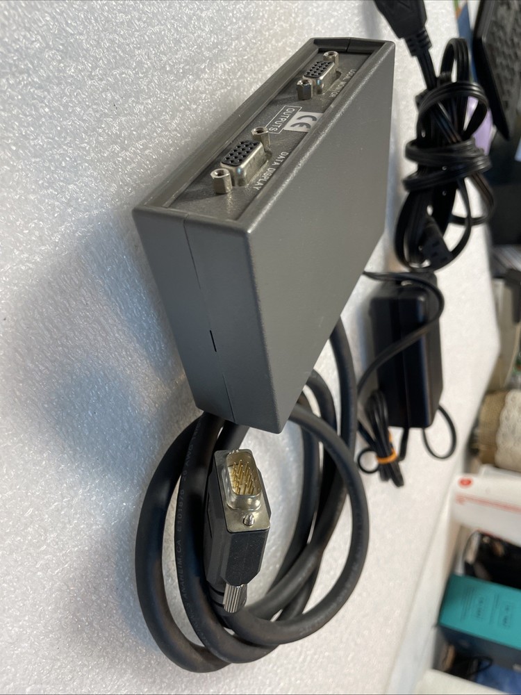 EXTRON P/2 DA2 Plus - VGA Splitter