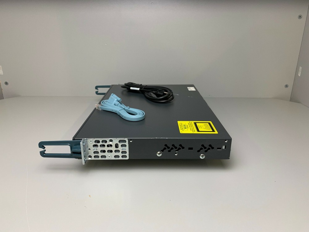 Cisco WS-C3560V2-24TS-E 24 Port Ethernet Switch - SAME DAY SHIPPING