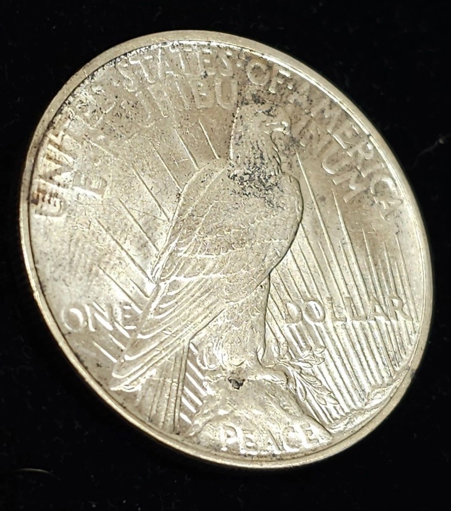 1927-D Peace Dollar AU