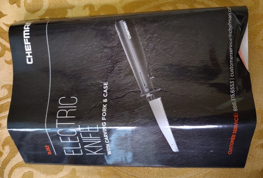 Chefman Electric Knife with Carving Fork & Space Saving Storage Case