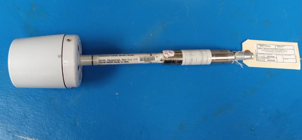 Narda 8718B RF Survey Meter With 8741D Isotropic Probe w/ Case