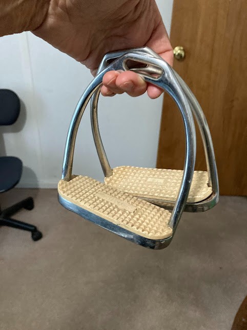 Fillis Stirrup Irons