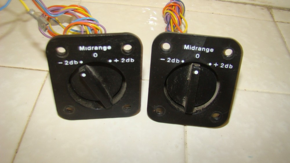 Pair of Modular Component Systems MCS 683-8226-20 Midrange Frequency Controller