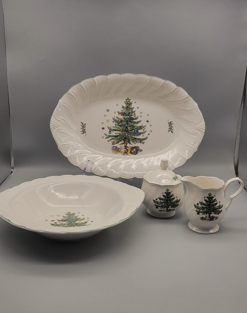 Nikko Happy Holidays 5pc  Completer Hostess Set Christmas Tree Serving Tableware
