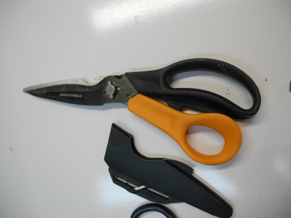 Vintage Old-Fashioned Grass Shears supper sharp 12in long with extra scissors