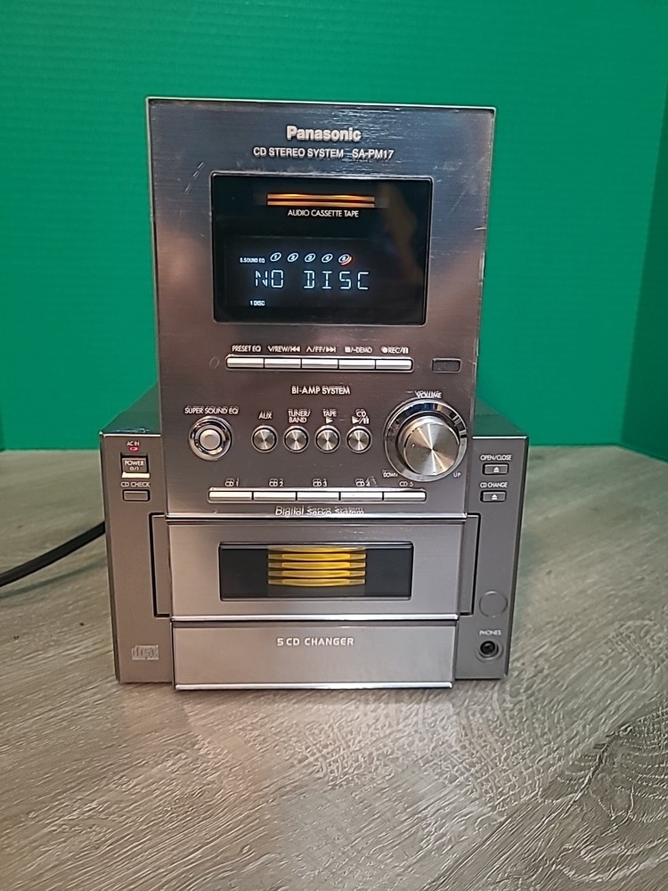 Panasonic SA-PM17 Stereo System 5 Disc Changer Main Unit Only Working