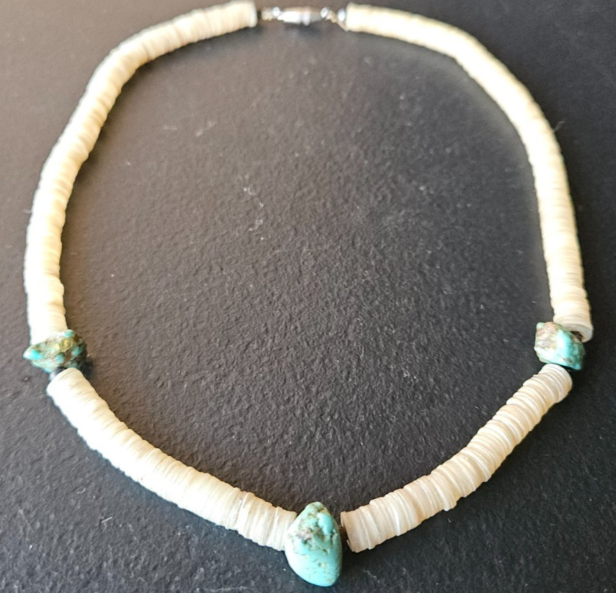 PUKA SHELLS / TURQUOISE NECKLACE. 15 INCH
