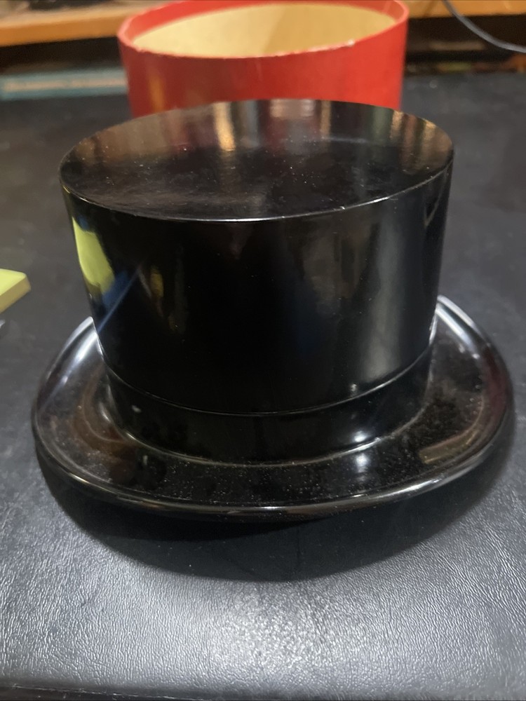 Bakelite Flip Open Top Hat Storage.