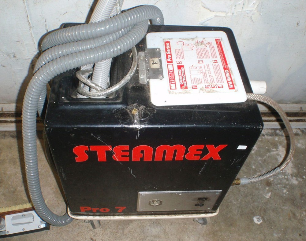 Steamex Pro 7 Carpet Cleaner Extractor - Needs Work