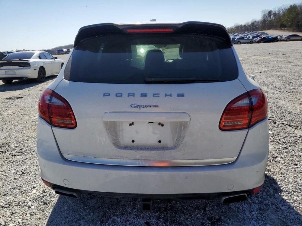CAYENNE 2014 Glove Box 4589618