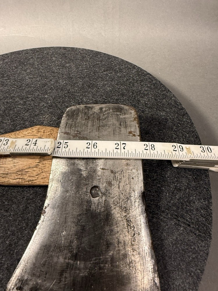 Vintage E.C.Simmons Embossed No.5 Keen Kutter Single Bit Axe
