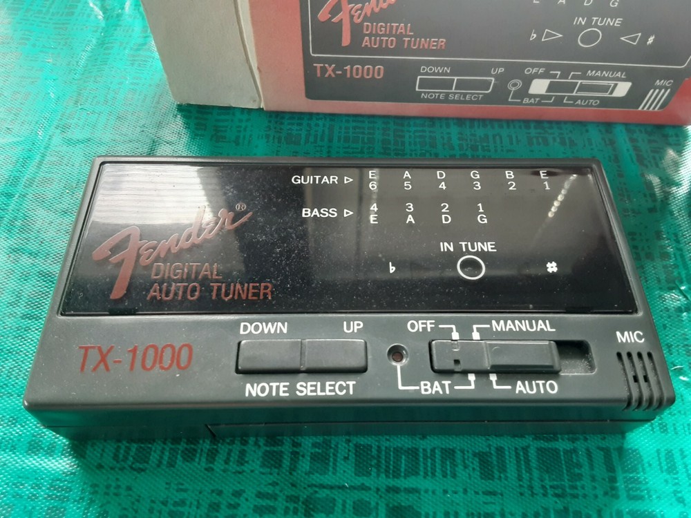 Fender TX-1000 Digital Auto Tuner