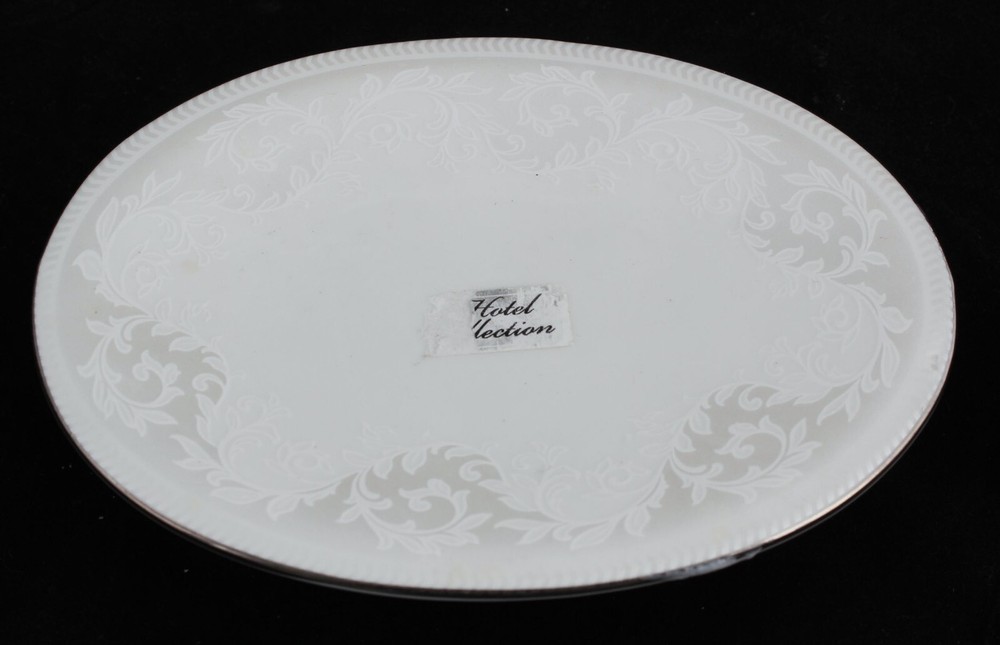 Hotel Collection Porcelain Bathroom Vanity Set