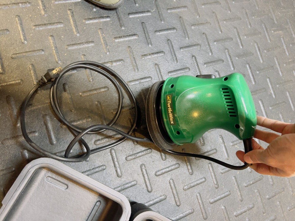 Turtle Wax 65000TW Random Orbit Waxer Buffer Polisher