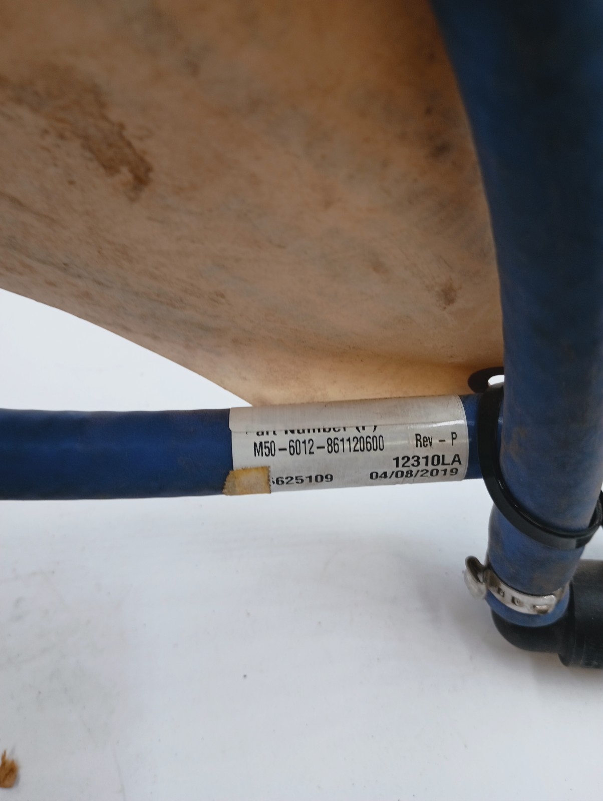 GENUINE OEM PACCAR M50-6012-861210600 BLUE SILICONE HEATER HOSE ASSEMBLY QUICK C