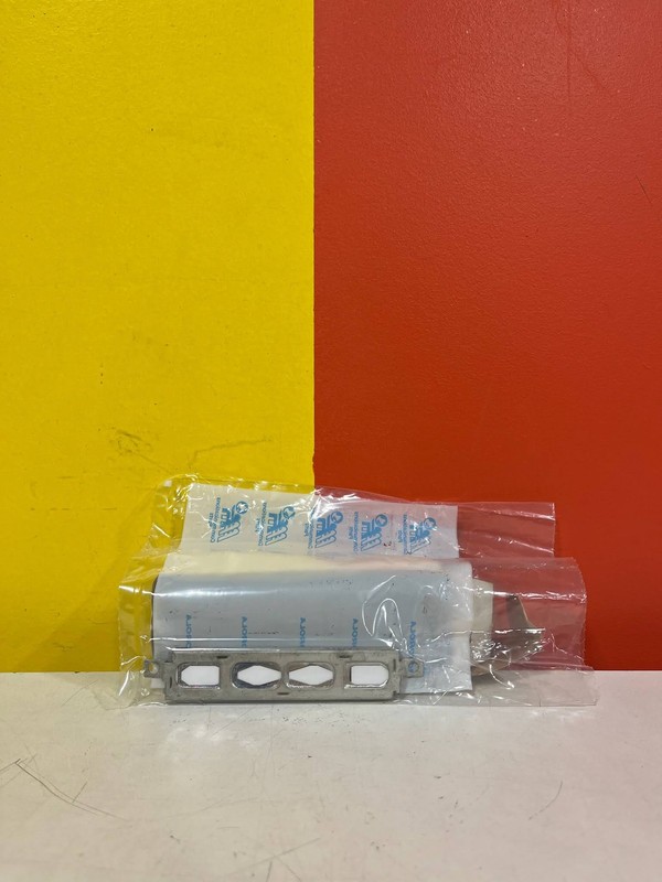 Motorola TFF6082A RF Transmit Filter Module. NEW