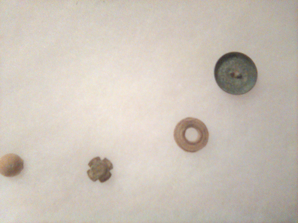 Civil War Relic Display Bullet, Button ? , etc