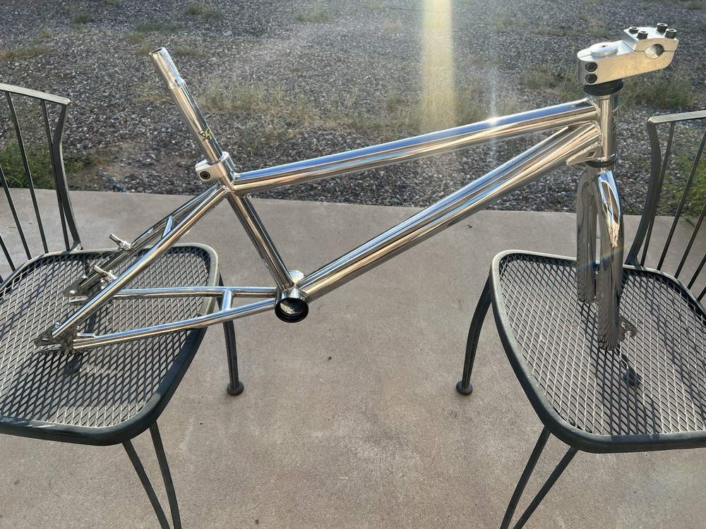 DIAMONDBACK VIPER FRAME SET 20” Mid School