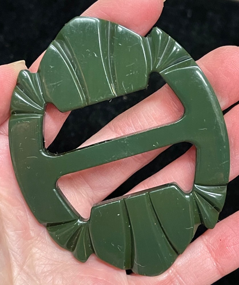 Vintage green Bakelite buckle accessory tested