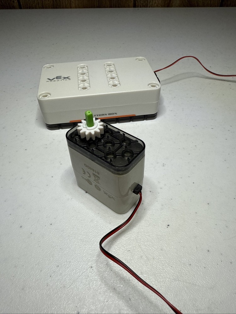 HexBug VEX Robotics Motor Battery Box Inline Switch Powered Add On Kit