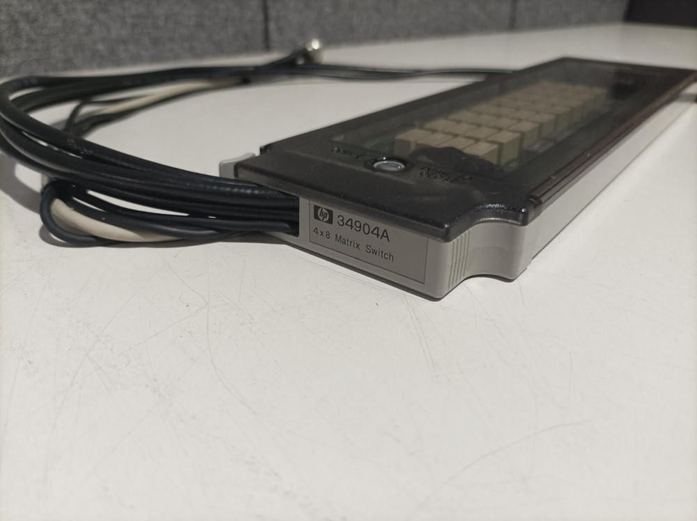 Hewlett Packard 34904A, 4x8 Matrix Switch #