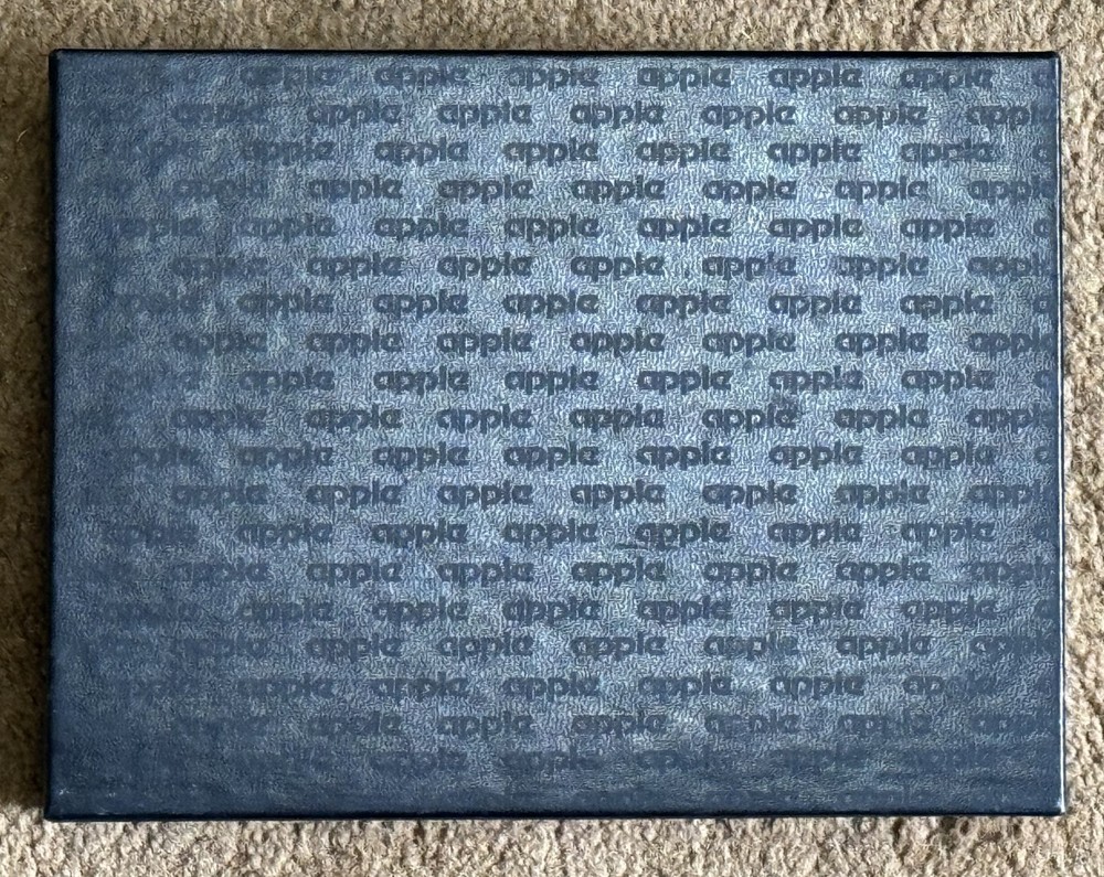 Empty box, originally contained Apple / / / (Apple 3) software and manual