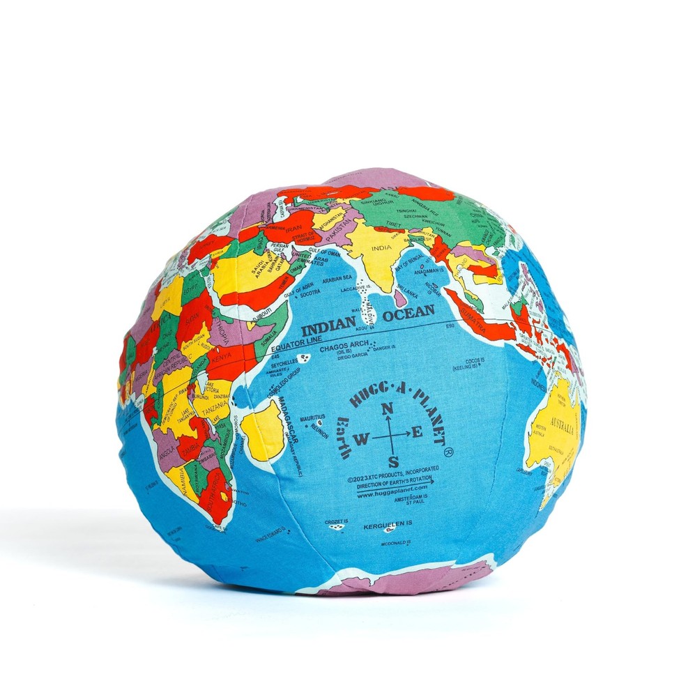 ® Classic Political Earth
