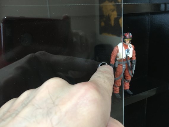 Display case cabinet for STAR WARS figures - 3 Compartments
