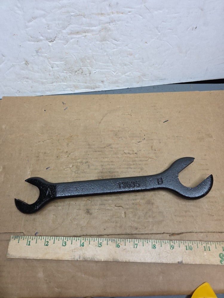 Double End Sprinkler Wrench 13635 Black  A & B