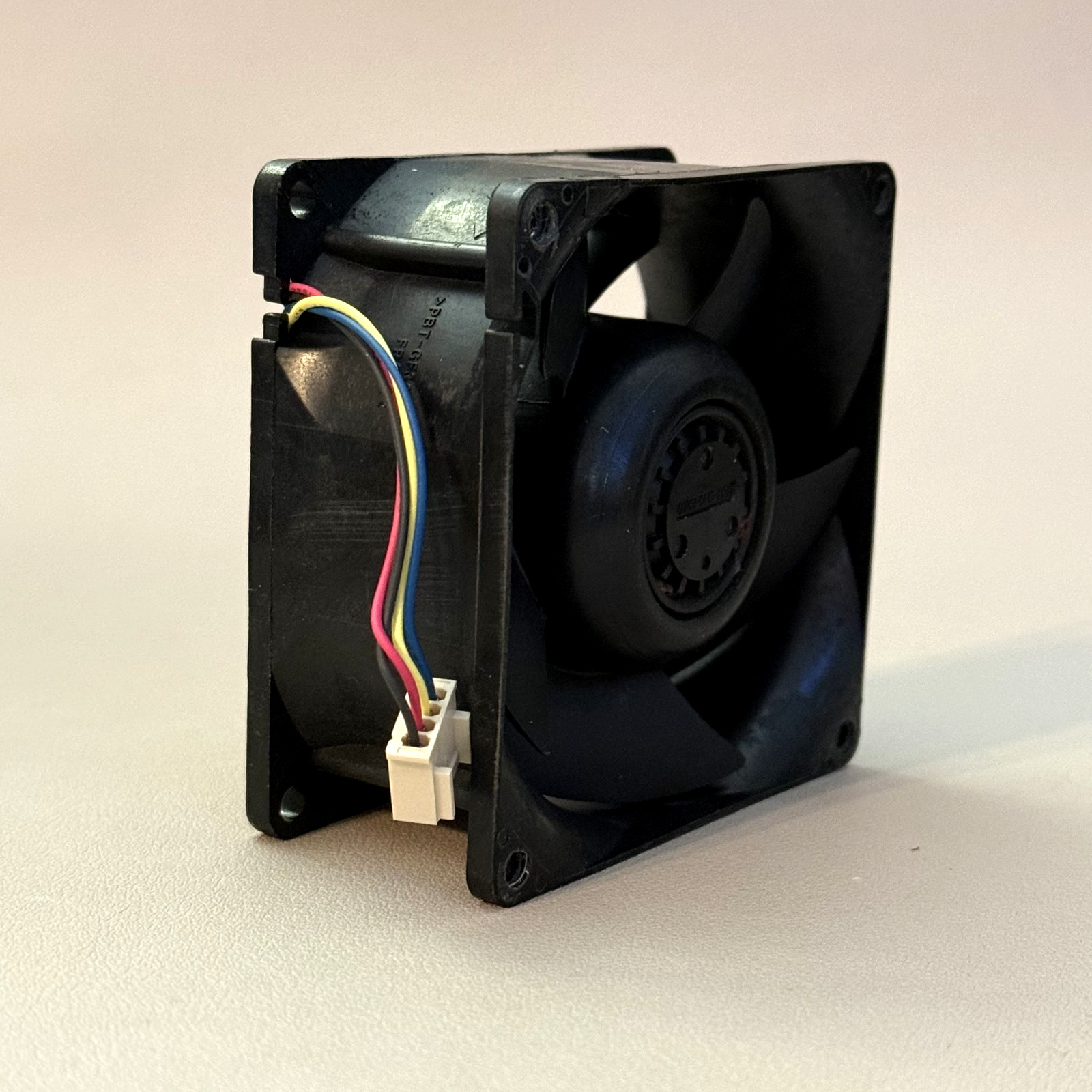 SUPERMICRO 12V PWM 80mm HotSwappable Fan NIDEC UltraFlo V80E12BHA5-57 FAN-0126L4