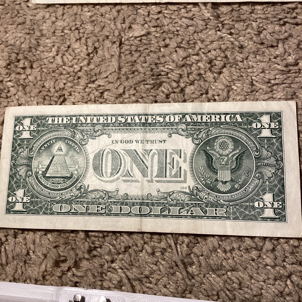 One Dollar Bill ink Error, ink from back on front