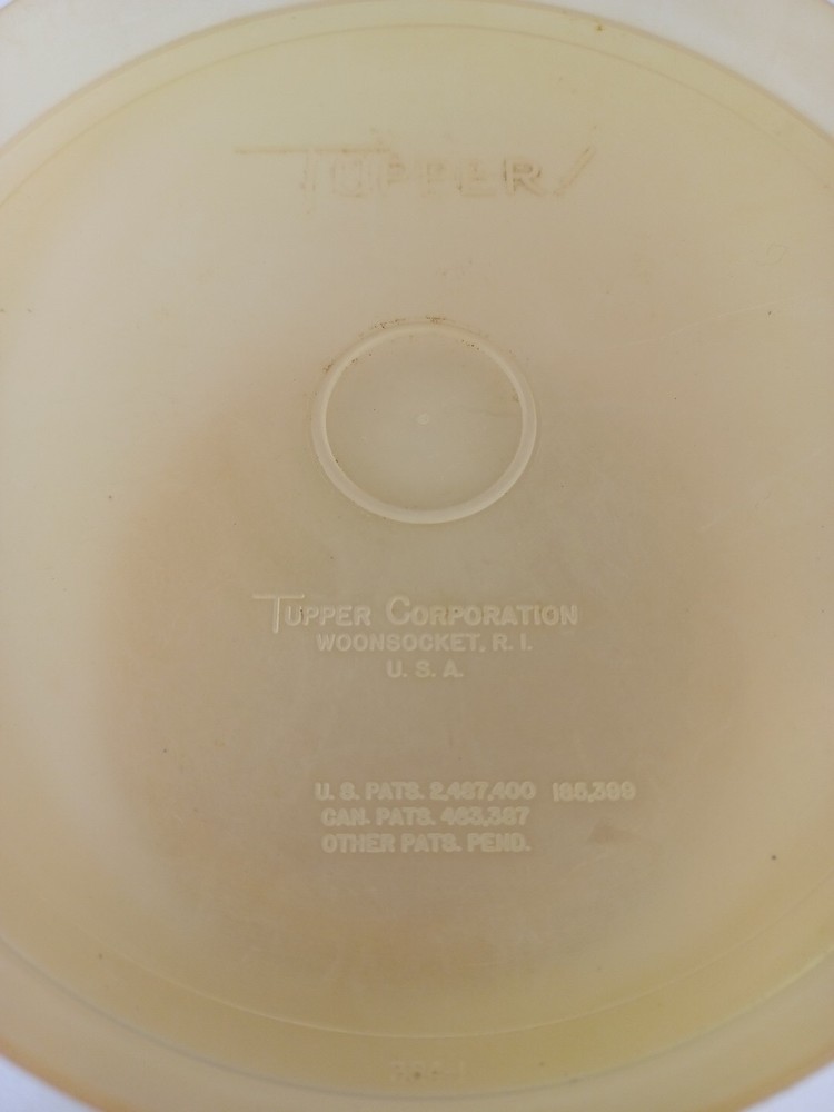 Tupperware Vintage Triple Sifter 354-1