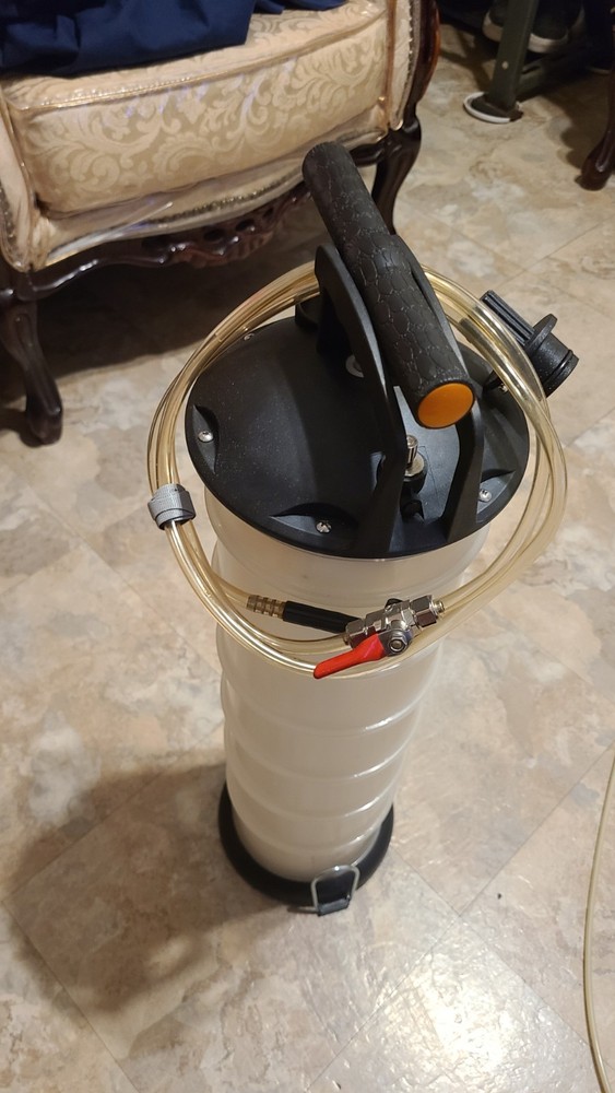 Automotive Fluid Extractor Pump