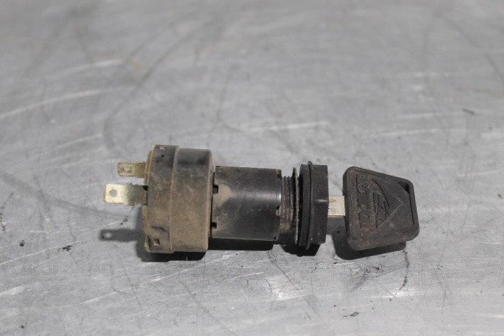 2006 ARCTIC CAT MOUNTAIN CAT 900 EFI IGNITION MAIN KEY SWITCH #7604