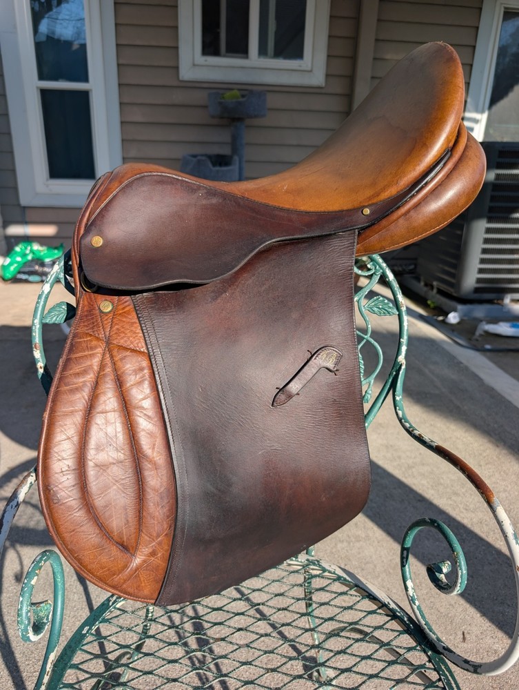 Frank Baines Eclipse English GP Saddle - 18" Seat Medium Wide Tree