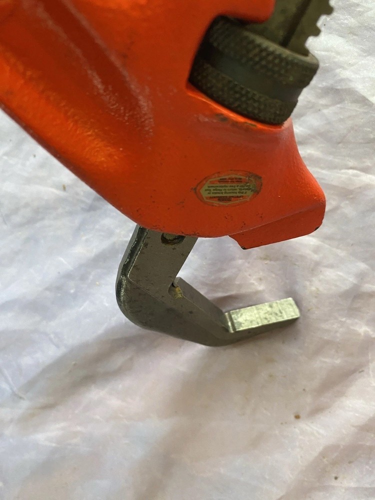 RIDGID 110 OFFSET HEX PIPE SMOOTH WRENCH - EXCELLENT CON