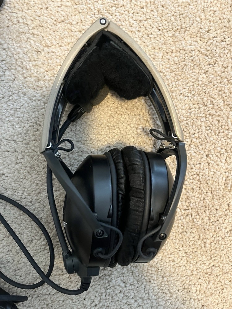 Bose A10 aviation headset used LEMO PLUG