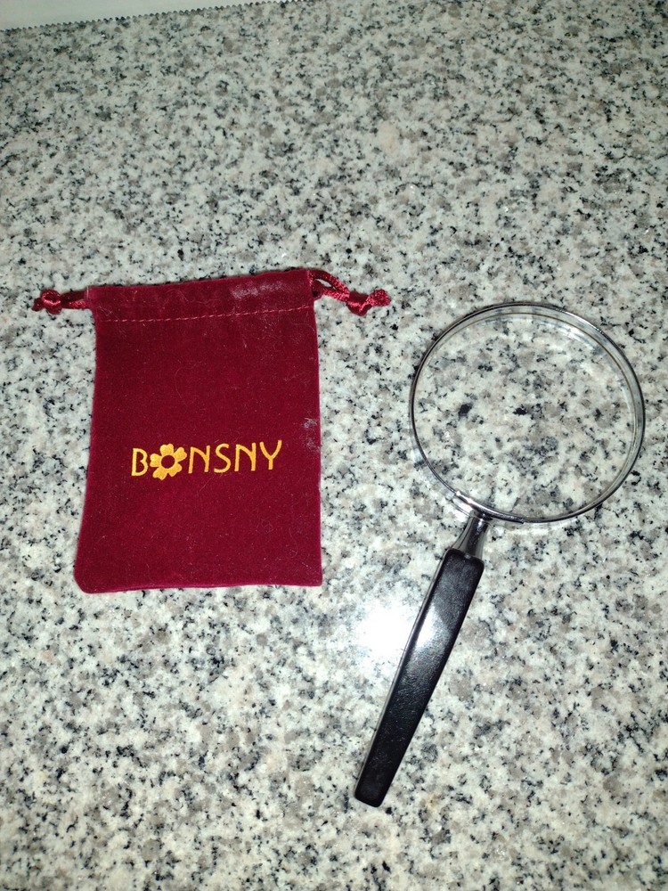 Magnifying Glass & Bag. 2 Styles Available. READ DESCRIPTION.