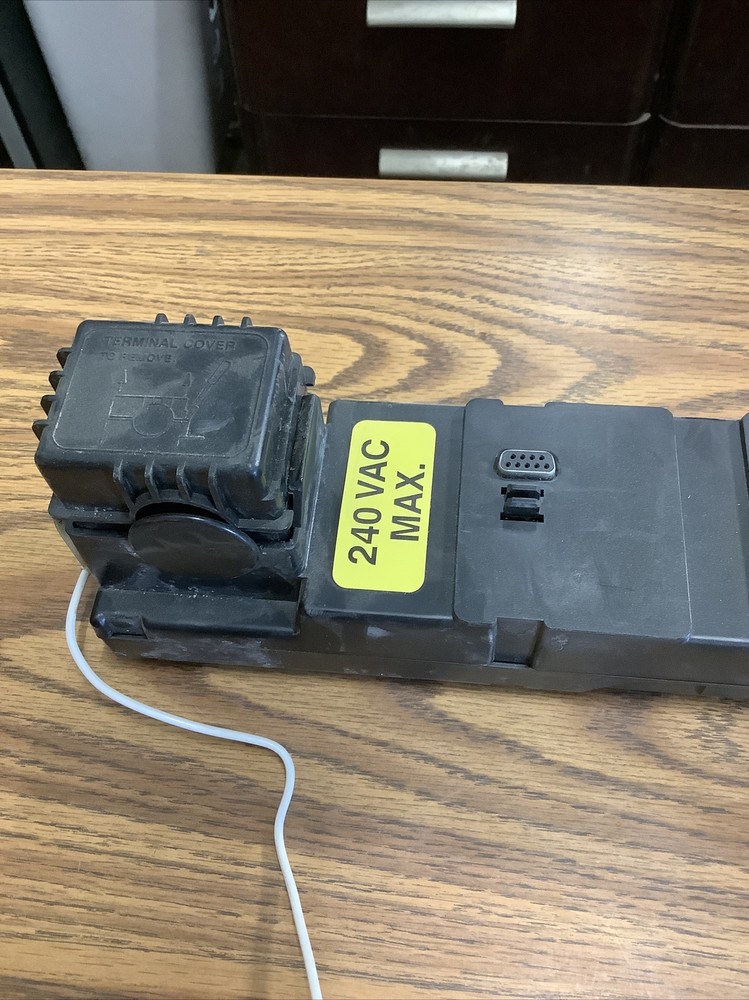 SQUARE D POWERLINK AS POWER INTERFACE MODULE NEHB242ASP 250V
