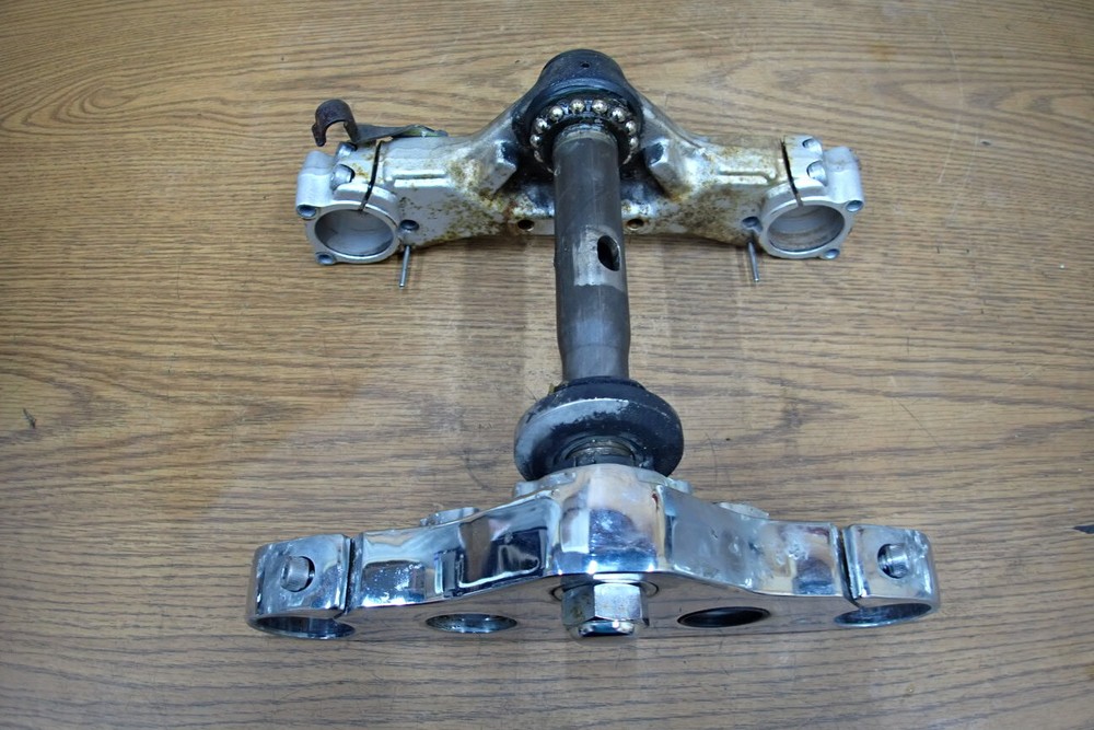 2006 YAMAHA VSTAR XVS650 STEERING STEM TRIPLE TREE