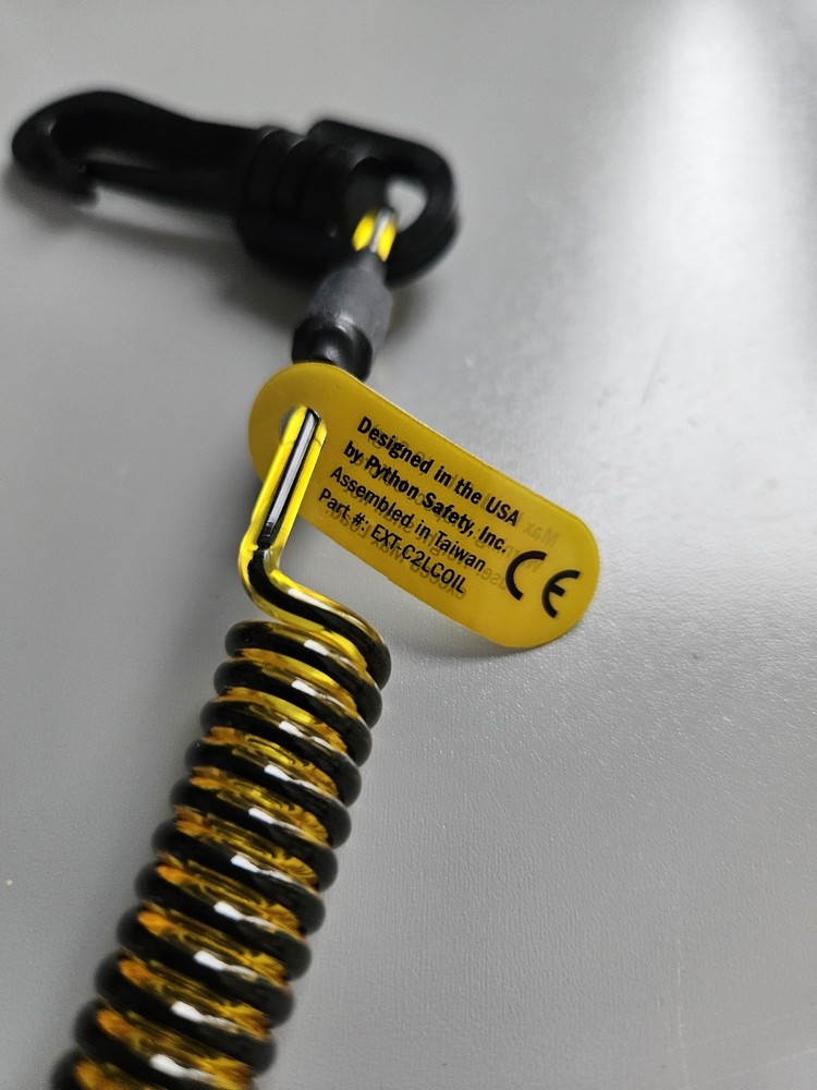 🆕️ PYTHON SAFETY 2 LB lanyard. Fall protection. Drop prevention