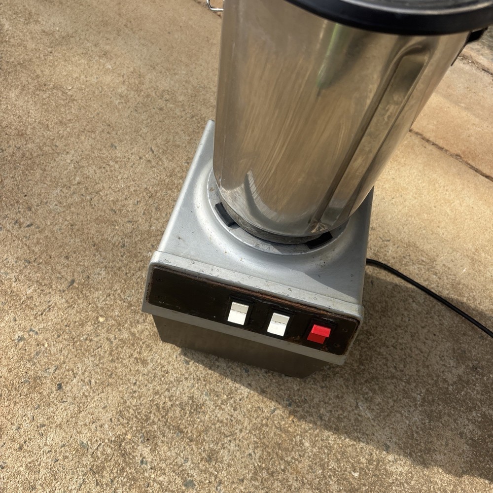 ￼ Commercial hamilton beach 990S Blender UNTESTED